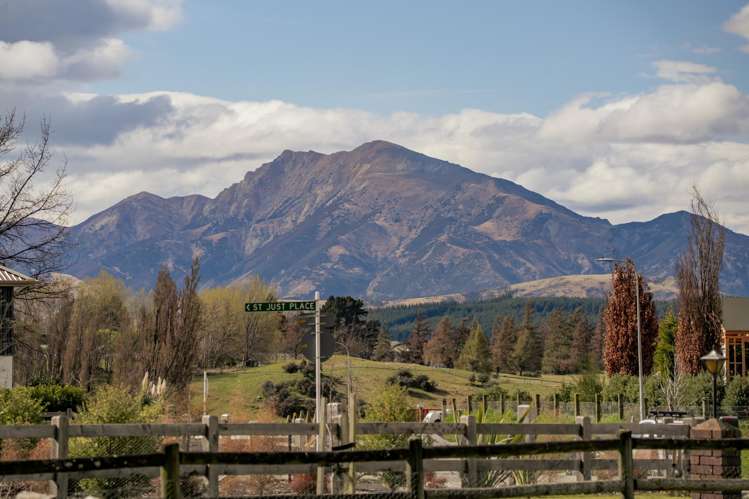 Lot 2, 39 Roses Saddle Rise Wanaka_9