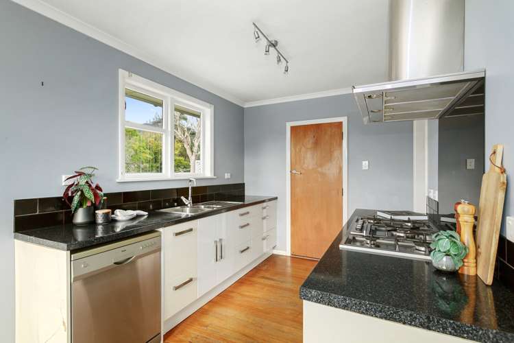 363 George Street Stokes Valley_4