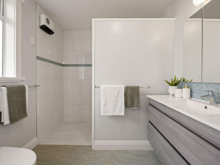 70 Firth Street Hamilton East_13