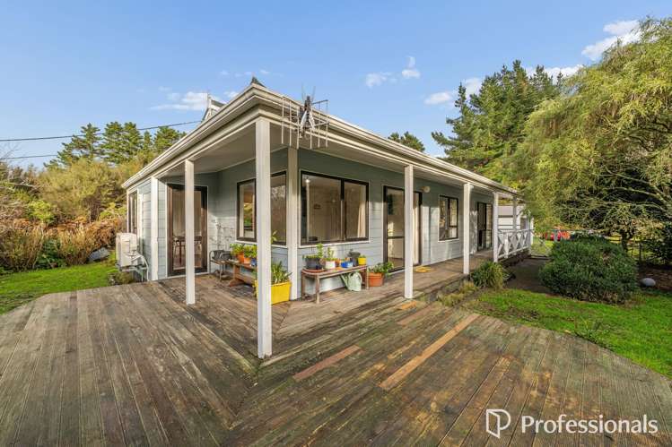 157 Upper Fitzherbert Road Wainuiomata_17