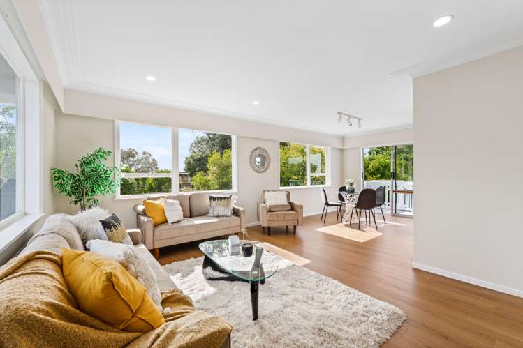 34 Cyclarama Crescent Massey_6