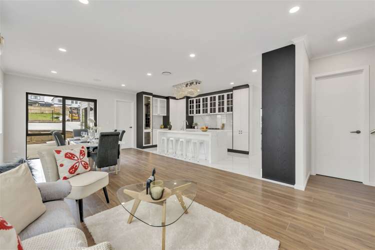 14 Dungloe Avenue Flat Bush_21