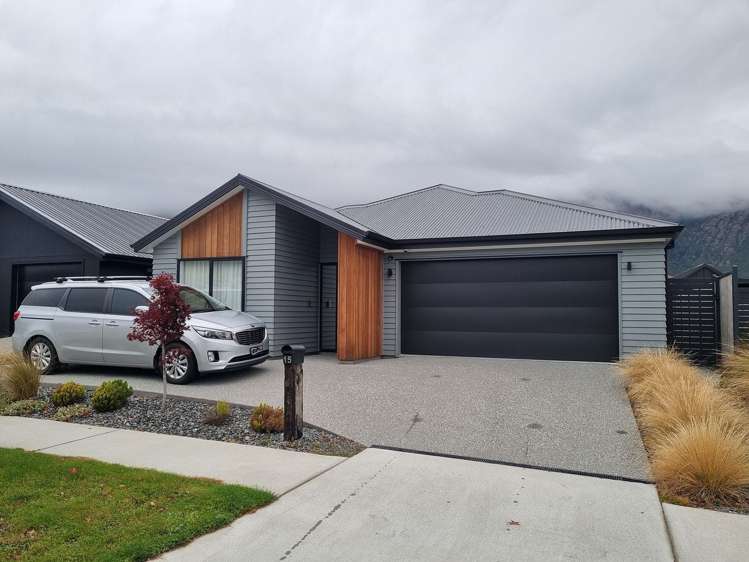 15 Collie Road Jacks Point_21