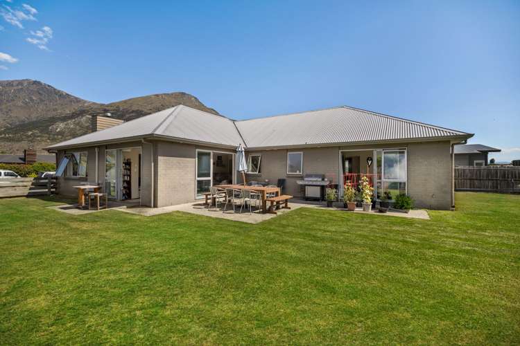 29 Lochnagar Drive Lake Hayes_21