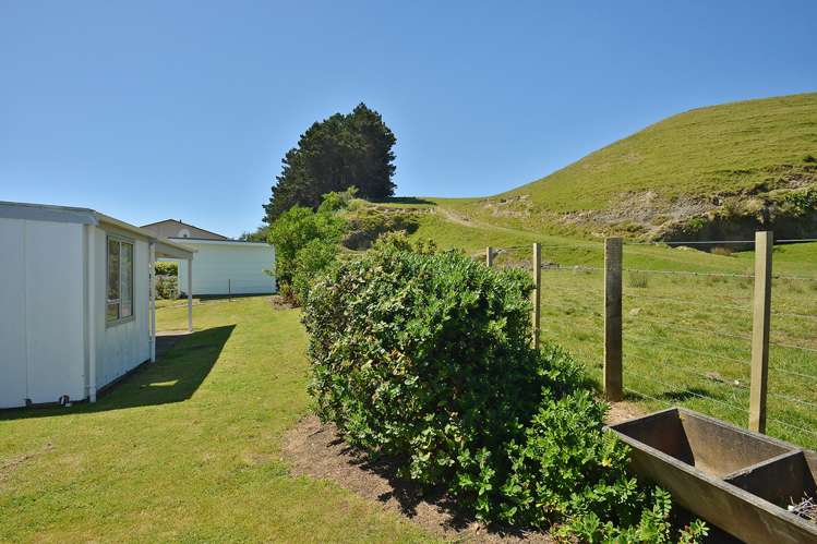 38 Lake Ferry Road Lake Ferry_14