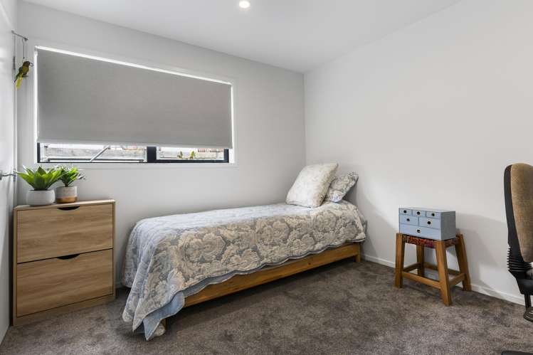 10/10 Yeovil Road Te Atatu Peninsula_17