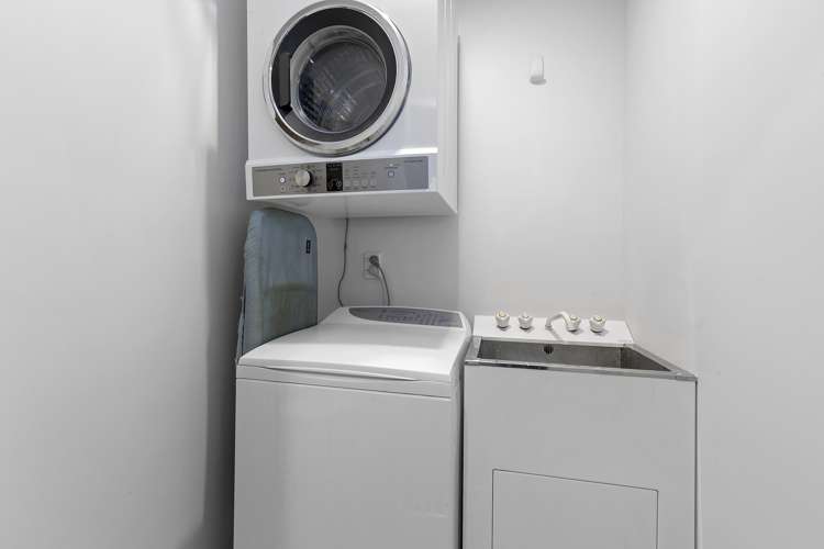 1020 Fergusson Drive Clouston Park_22