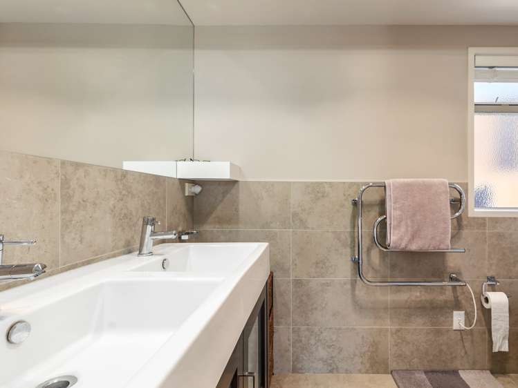 4 Mayfield Lane Bethlehem_13