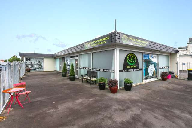 1 Wharf Street Paeroa_2