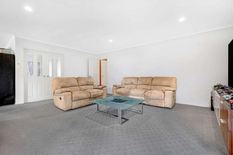4 Owhatiura Drive Lynmore_6