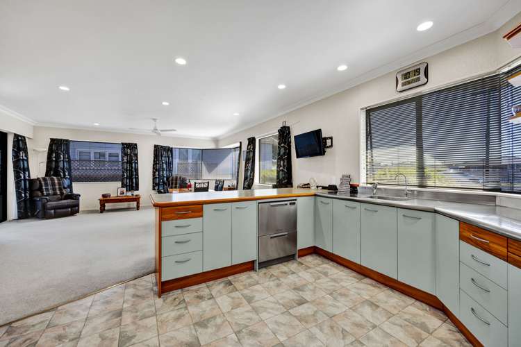 31 Wilson Street Hawera_6