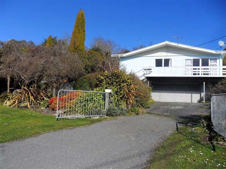 12 Dixon Way Taihape and Surrounds_31