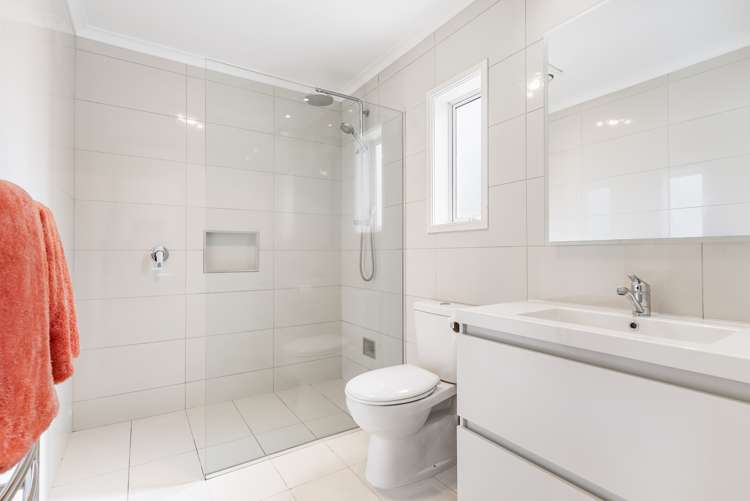 9 Clematis Avenue Murrays Bay_12