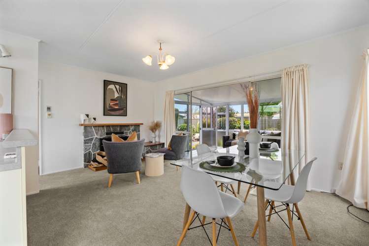 1/22 Kipling Crescent Stoke_2