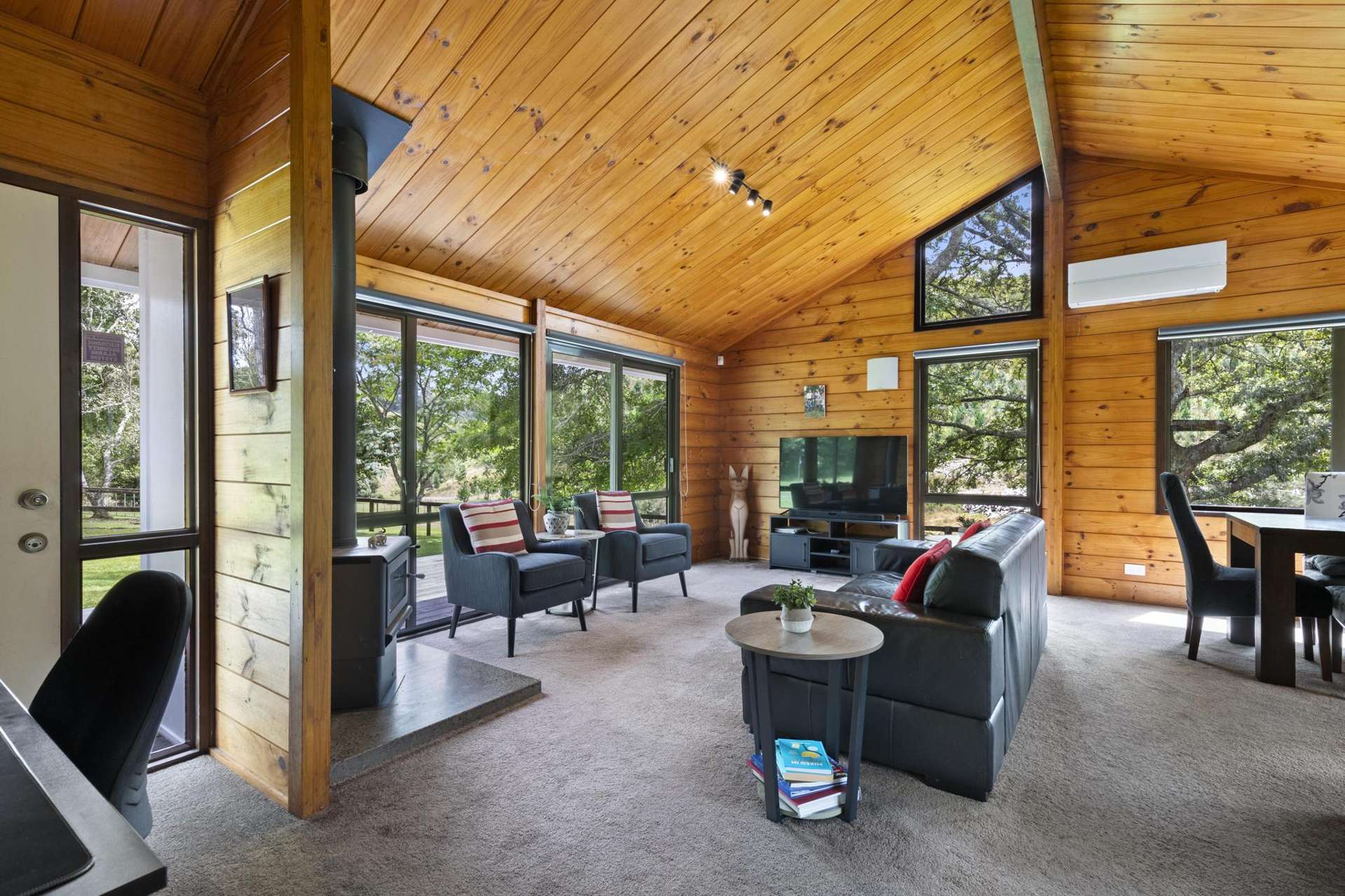 194 Skyhigh Road Hunua_0