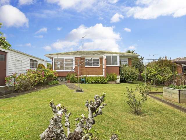 53 Tupaki Place Pakuranga Heights_1