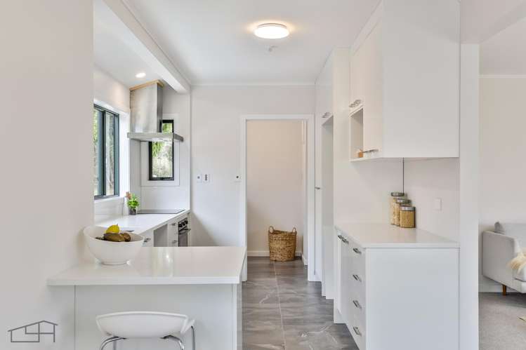 33 Cron Avenue Te Atatu South_9