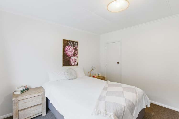 96 Main Road Titahi Bay_9