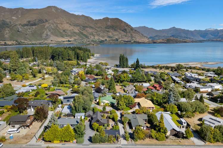 140 Beacon Point Road Wanaka_47