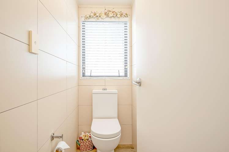 77 San Marino Drive West Henderson_12