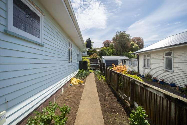 44 Stafford Street Waitara_4