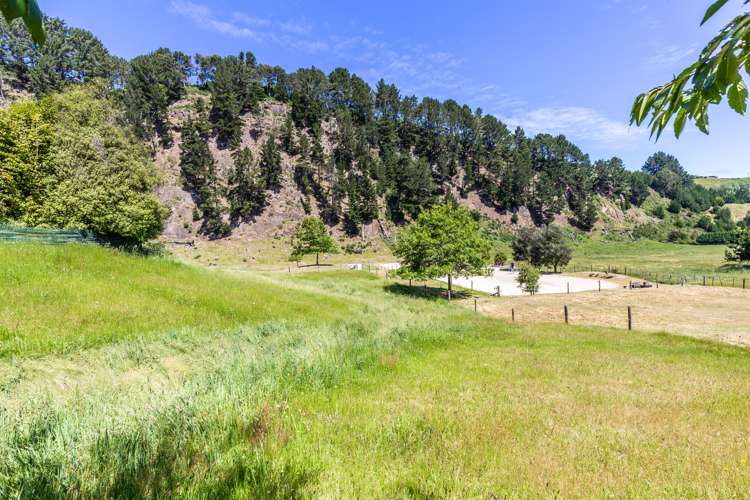 819 Tukairangi Road Acacia Bay_20