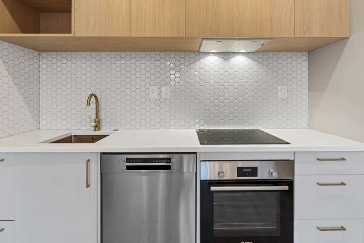 29D Mirrabooka Avenue Botany Downs_5