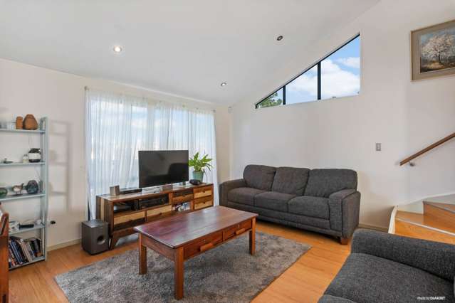 2/274 Glamorgan Drive Northcross_2