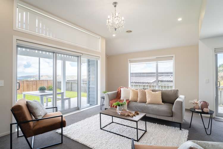 57 Red Beech Avenue Woodridge_6