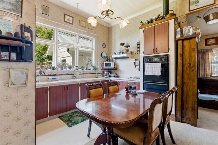 10 Carr Street North East Valley_6