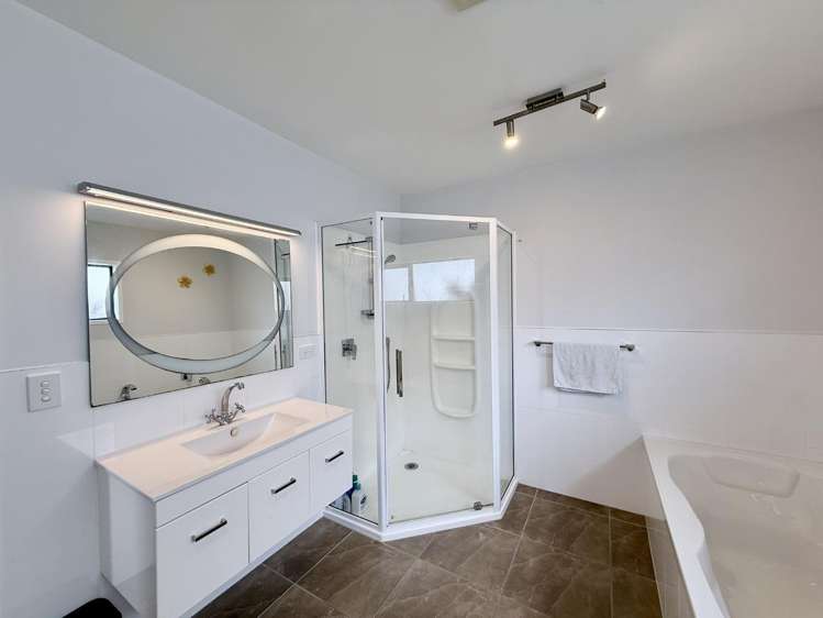 157 Tui Glen Road 10324_23