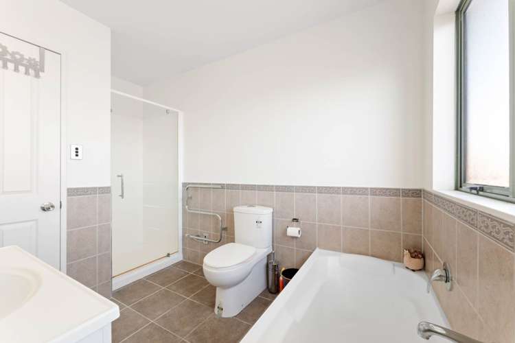 3 Maypark Crescent Flat Bush_16