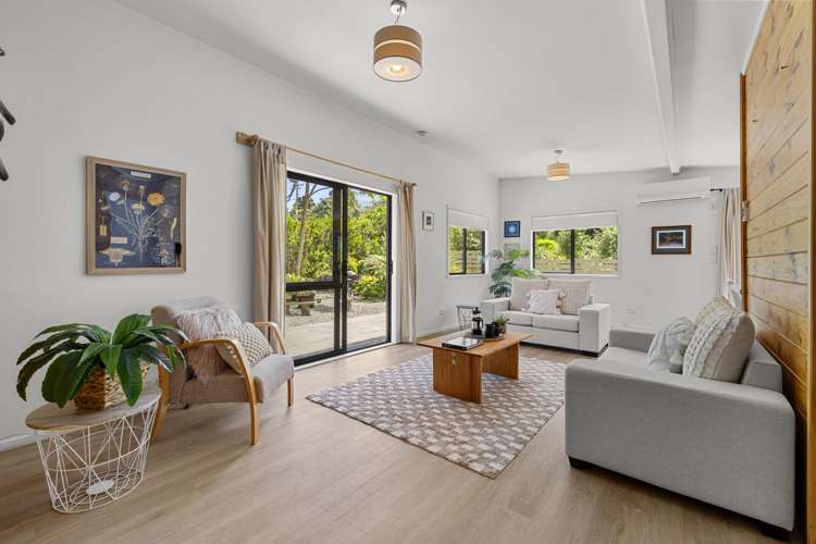 4A Violet Street Raglan_9