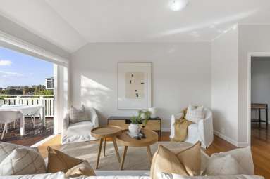 14a Godden Crescent_4