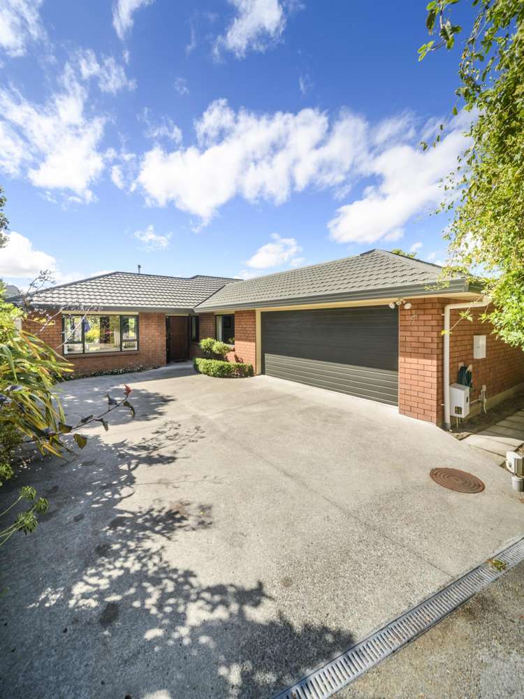 53 Pacific Drive Fitzherbert_16