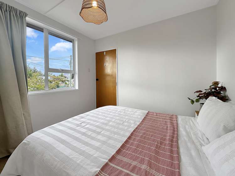 23 Sealy Street Twizel_11