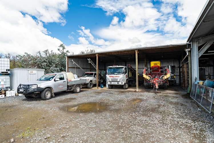 185 Centre Road Momona_28