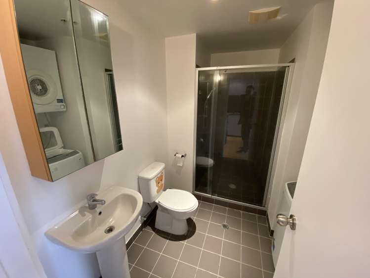11G/32 Eden Crescent Auckland Central_10