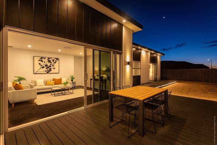 35 Candlesticks Crescent Lincoln_27