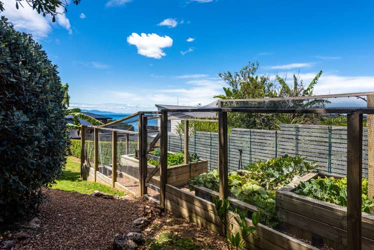 56 Tiri Road Oneroa_17