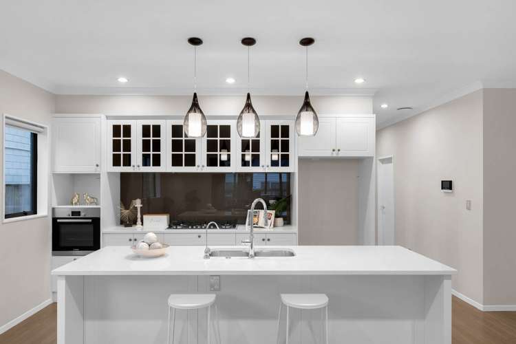 19 Carrickdawson Drive Flat Bush_8