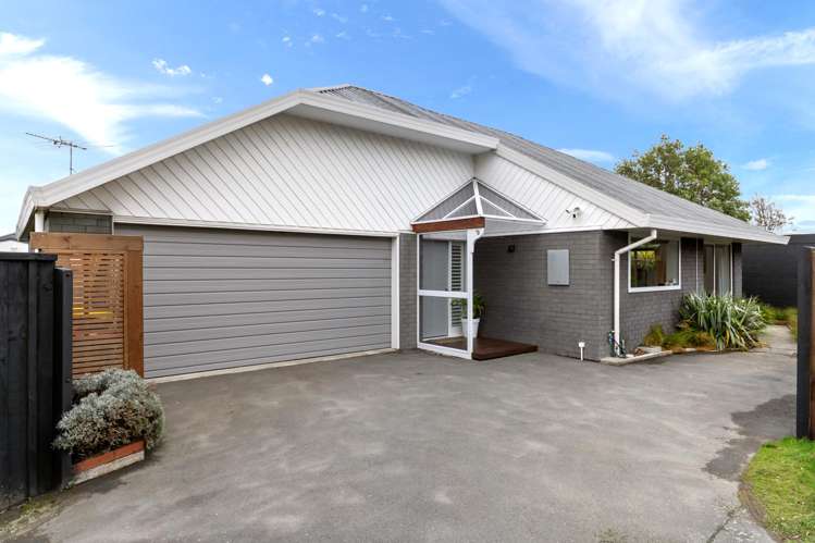 2/174 Cashmere Road_0