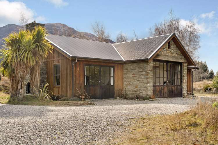 66 Te Awa Road Albert Town_21