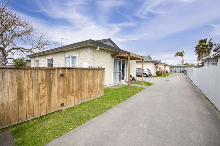 1/25 Hinton Road Taradale_0