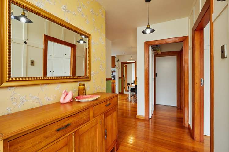 56 Churchill Street_3