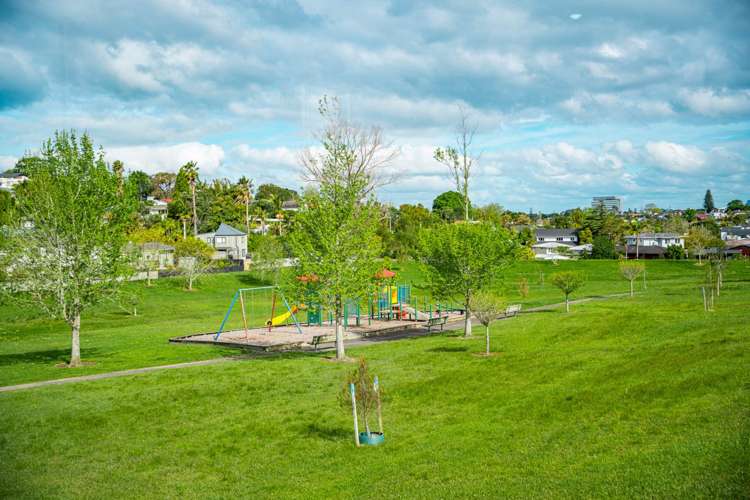 2/25 Keldale Place Forrest Hill_22