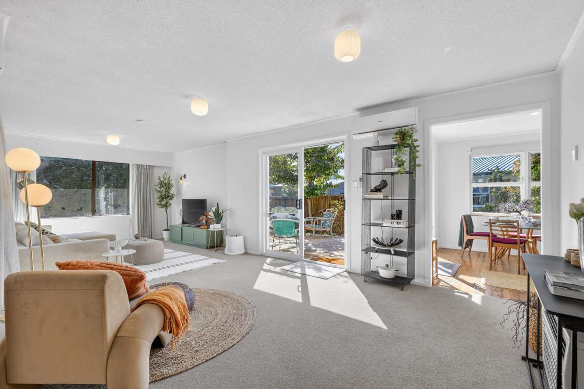 102 Mount View Road_0