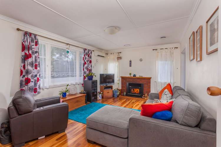 28 Roland Hill Glen Eden_11