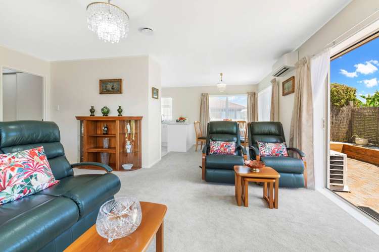 41 Davington Way Pakuranga Heights_9