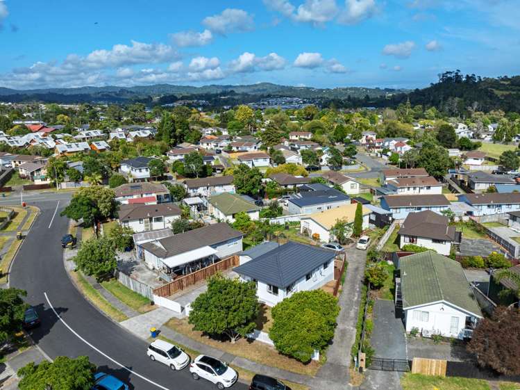 8 Childers Road Ranui_26